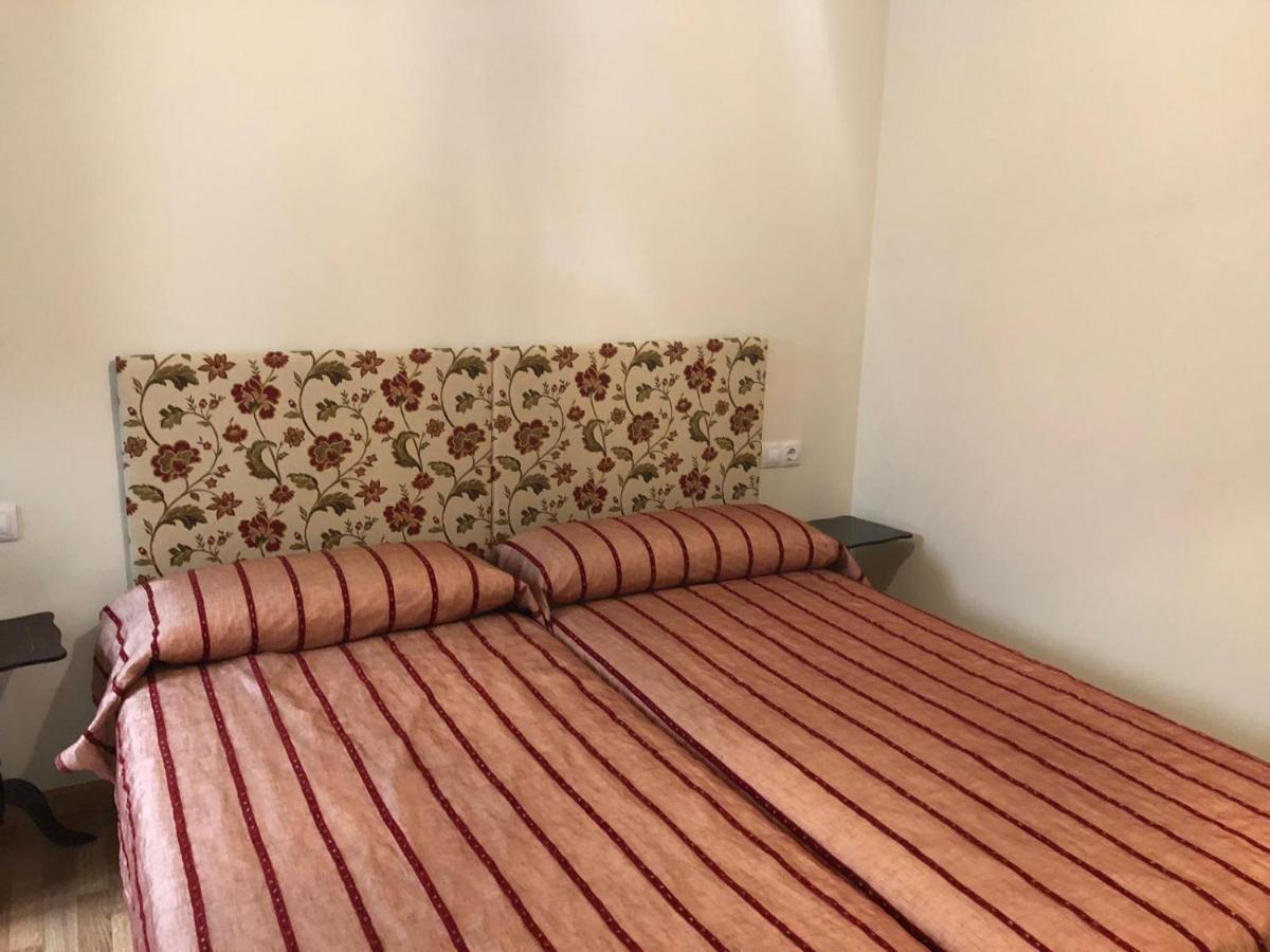פוז Apartamento Para 6 Personas Con Piscina Y Paddle מראה חיצוני תמונה